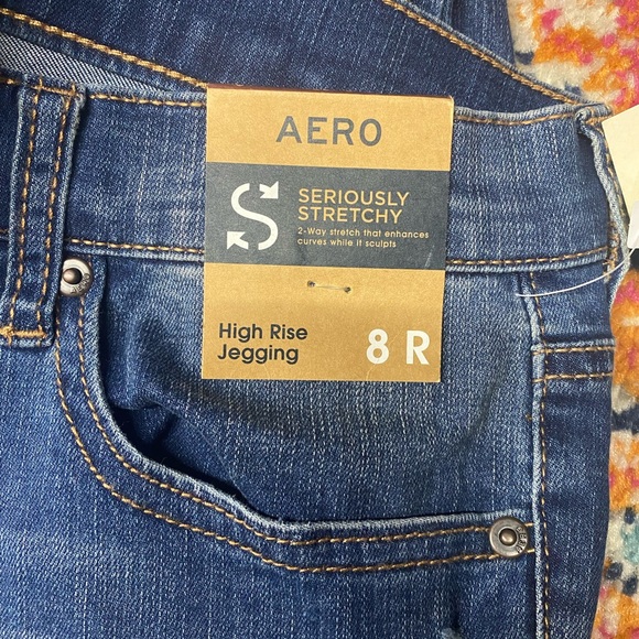 New with tags Aero Seriously stretchy high rise jegging pants - Picture 3 of 3